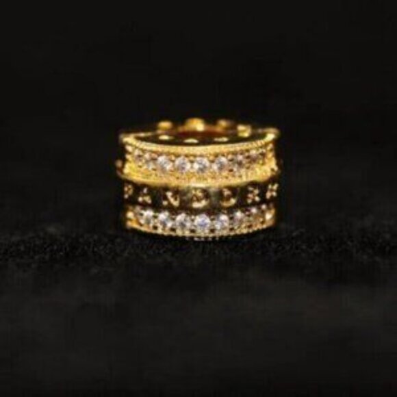 Pandora Sparkling Pav�� Lines & Logo Clip Charm - Picture 2 of 5